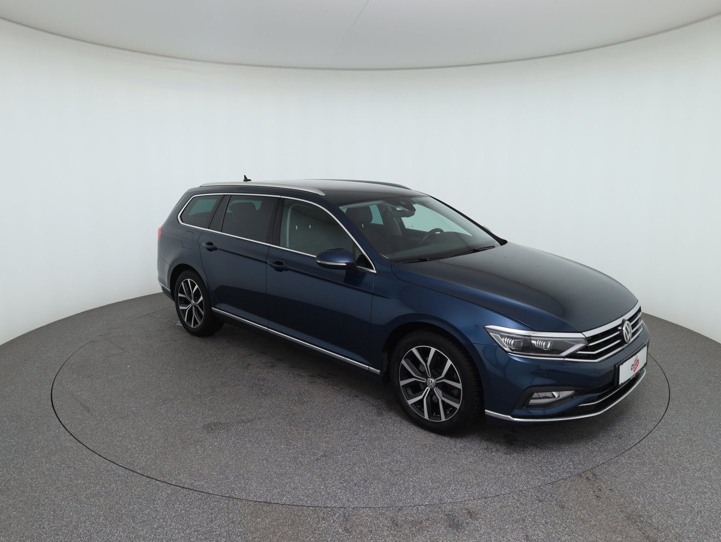 VW Passat Variant Elegance TDI | Bild 3 von 27