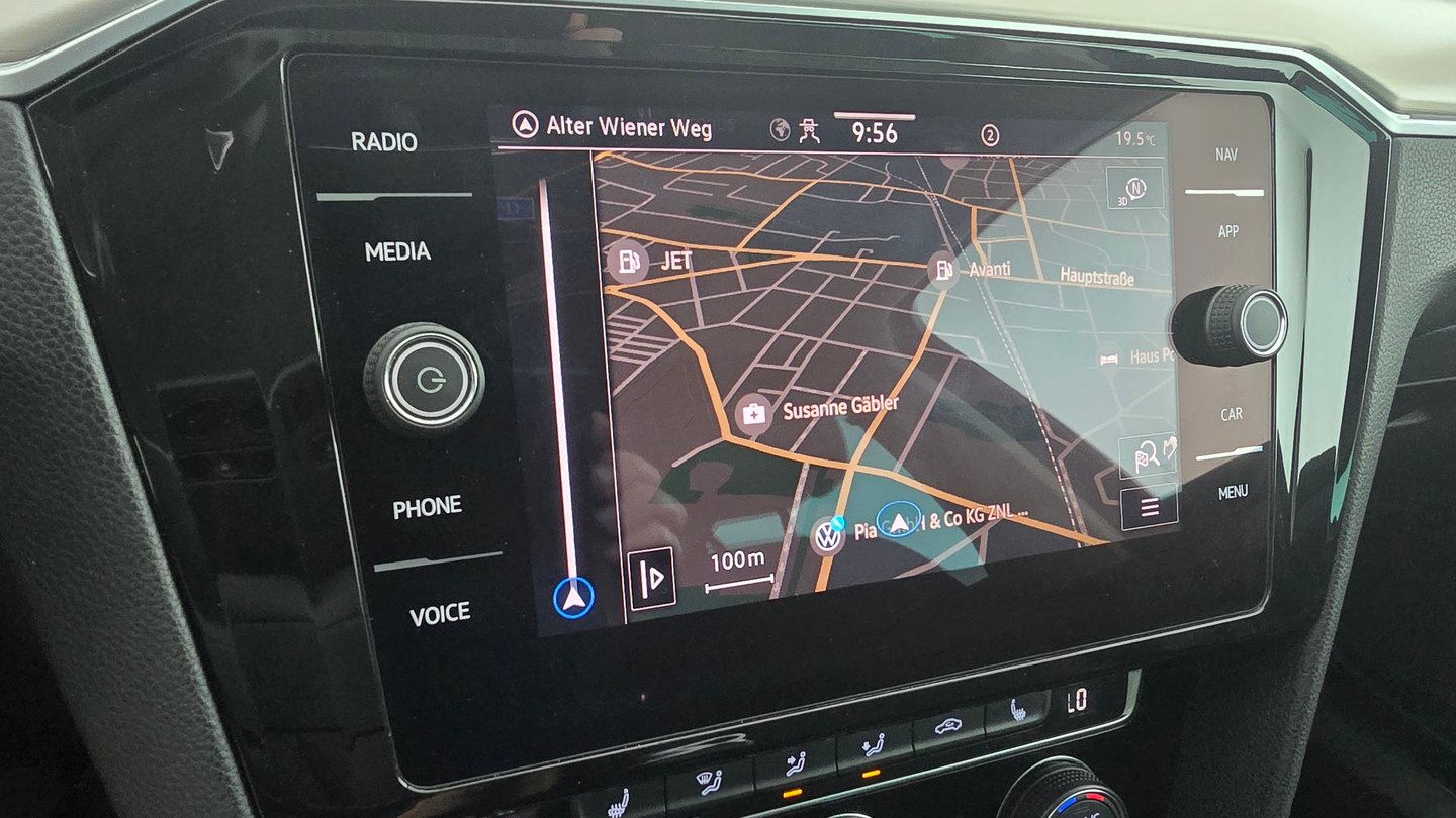 VW Passat Variant Elegance TDI | Bild 20 von 27