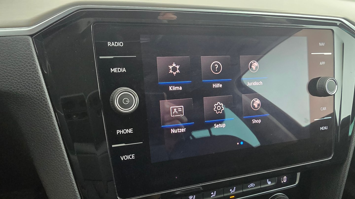 VW Passat Variant Elegance TDI | Bild 19 von 27