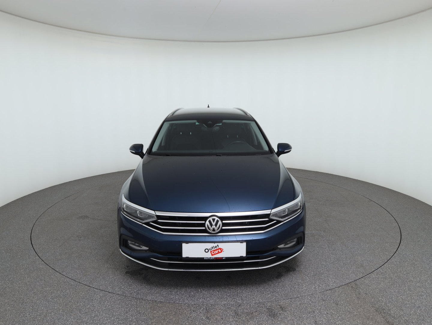 VW Passat Variant Elegance TDI | Bild 2 von 27