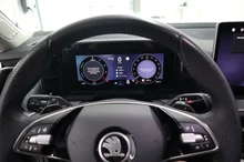 Škoda Kodiaq Selection iV TSI DSG in Graphit-Grau Metallic