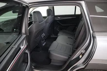 Škoda Kodiaq Selection iV TSI DSG in Graphit-Grau Metallic