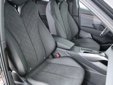 CUPRA Terramar 1.5 e-TSI 150 PS DSG in Tambora-Grau Metallic