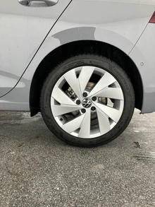 Thumbnail-Foto von Fahrzeug