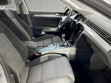 VW Passat Variant Business TSI in Mondsteingrau