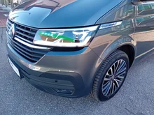 VW California Beach Edition Camper TDI 4M in indiumgrau metallic / Dach schwarz