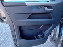 VW California Beach Edition Camper TDI 4M in indiumgrau metallic / Dach schwarz
