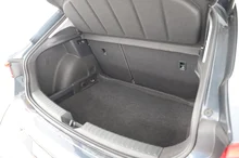 SEAT Leon Style Edition 1.5 TSI 115 PS in Magnet-Grau Metallic