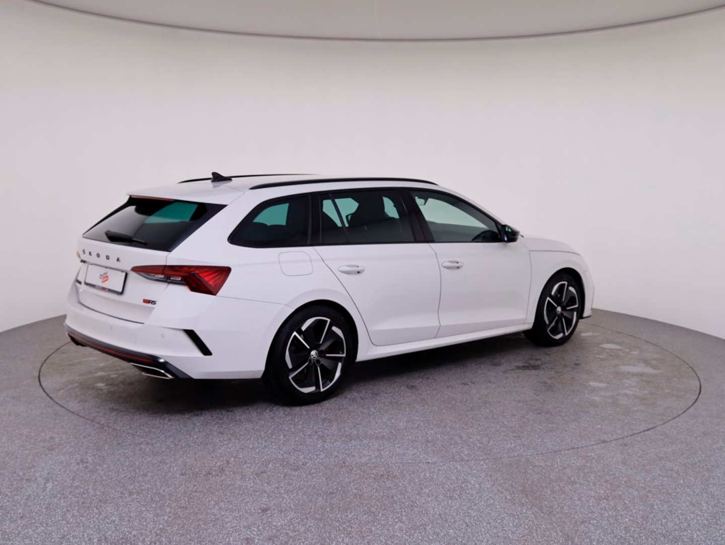 Škoda OCTAVIA Combi RS TDI DSG | Bild 5 von 28