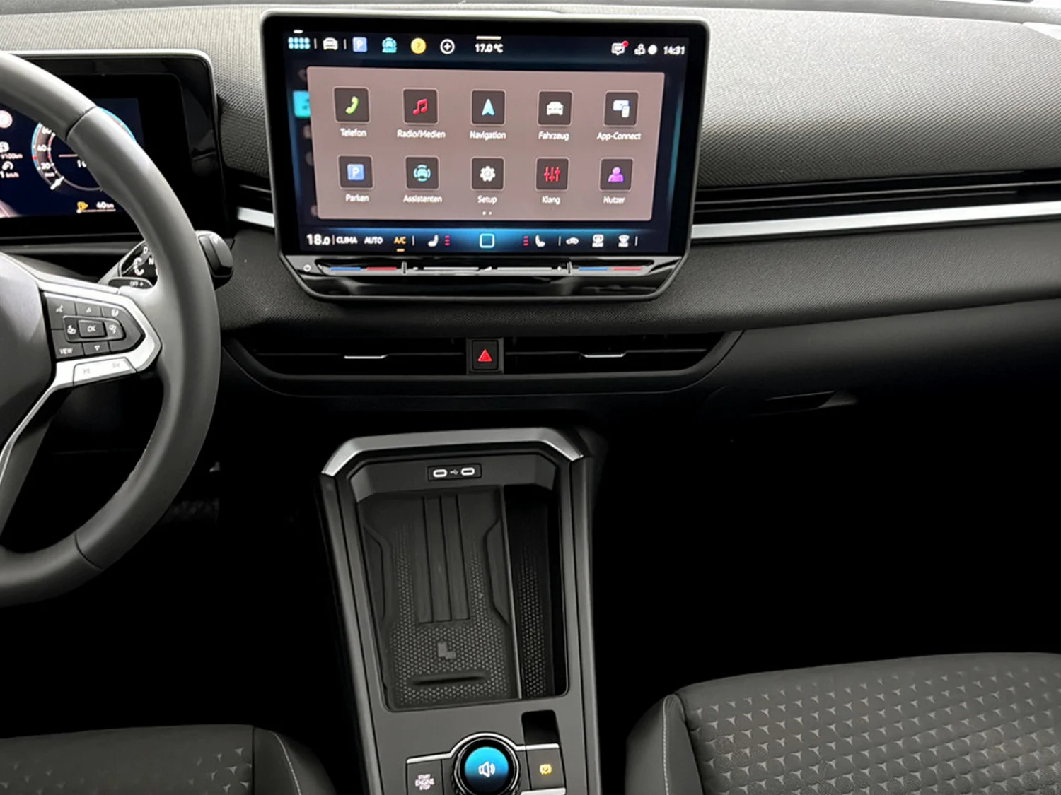 Bild eines VW T-Roc Life eTSI DSG