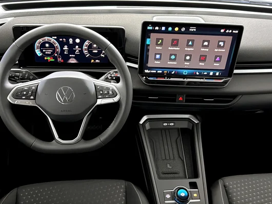 Bild eines VW T-Roc Life eTSI DSG