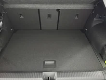 VW T-Roc Life eTSI DSG in Wolf Grey Dach Black Uni