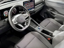 VW T-Roc Life eTSI DSG in Wolf Grey Dach Black Uni
