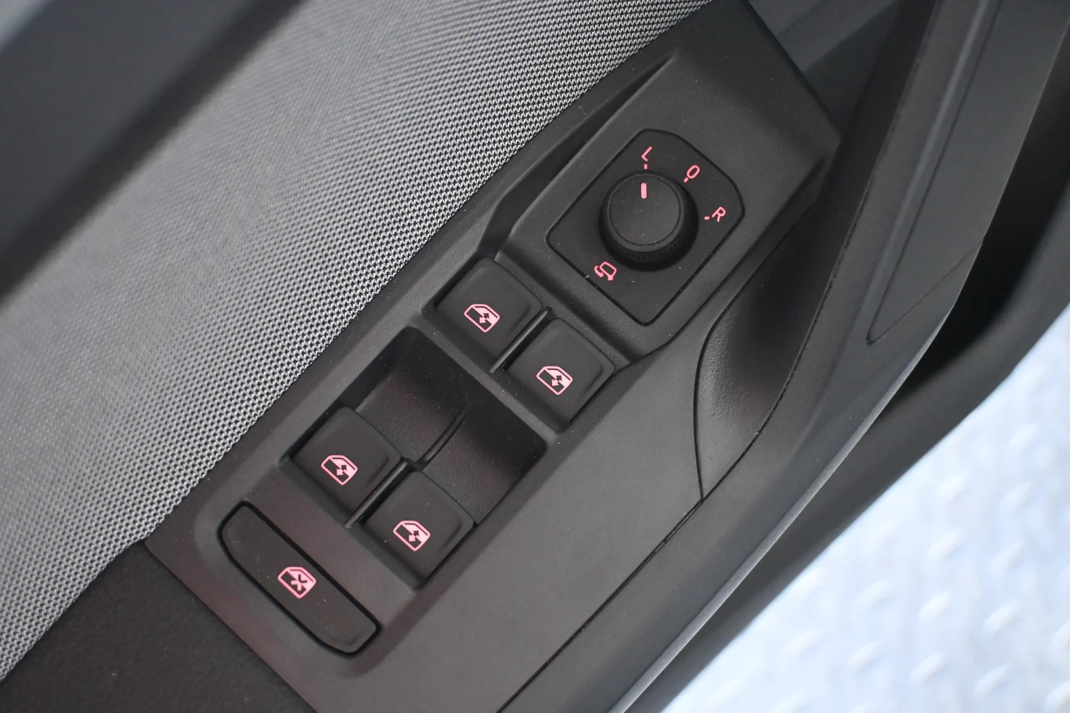 Bild eines Arona FR 1.0 TSI