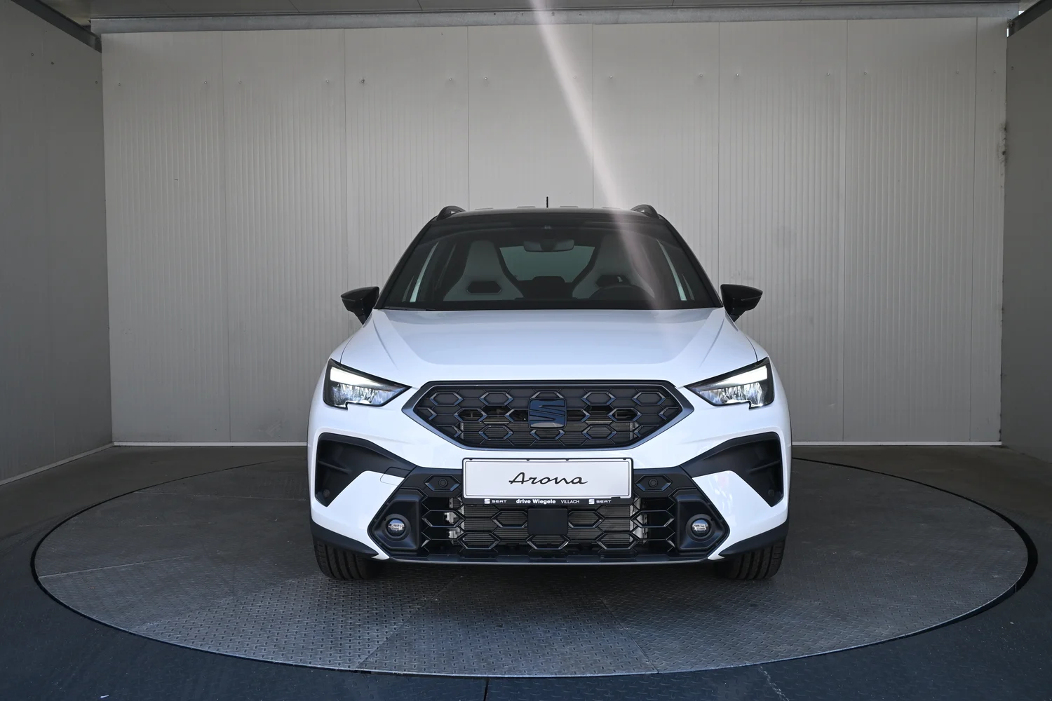 Bild eines Arona FR 1.0 TSI