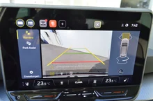 Thumbnail-Foto von Fahrzeug