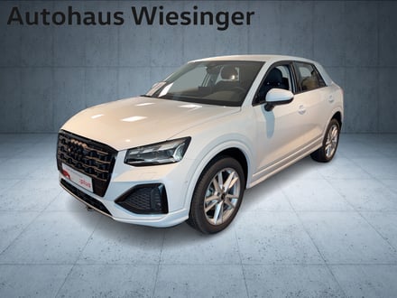Audi Q2 35 TFSI admired