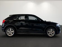 Audi Q2 1.0 TFSI in brillantschwarz Klar