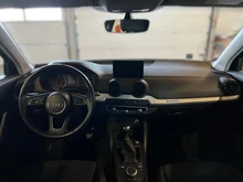 Audi Q2 1.0 TFSI in brillantschwarz Klar
