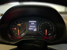 Audi Q2 1.0 TFSI in brillantschwarz Klar
