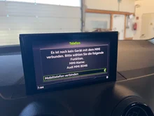 Audi Q2 1.0 TFSI in brillantschwarz Klar