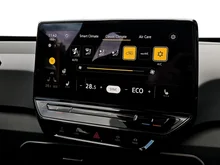 VW ID.3 Pro 107 kW in Mondsteingrau Dach schwarz