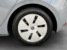 VW ID.3 Pro 107 kW in Mondsteingrau Dach schwarz
