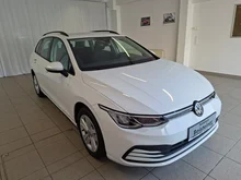 VW Golf Variant Life TDI in Pure White