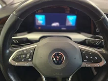 VW Golf Variant Life TDI in Pure White