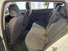 VW Golf Variant Life TDI in Pure White
