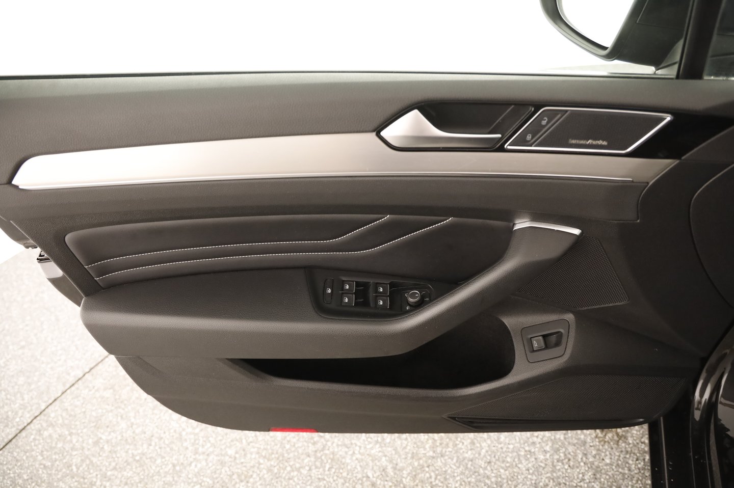 VW Passat Variant Elegance TDI DSG | Bild 4 von 21