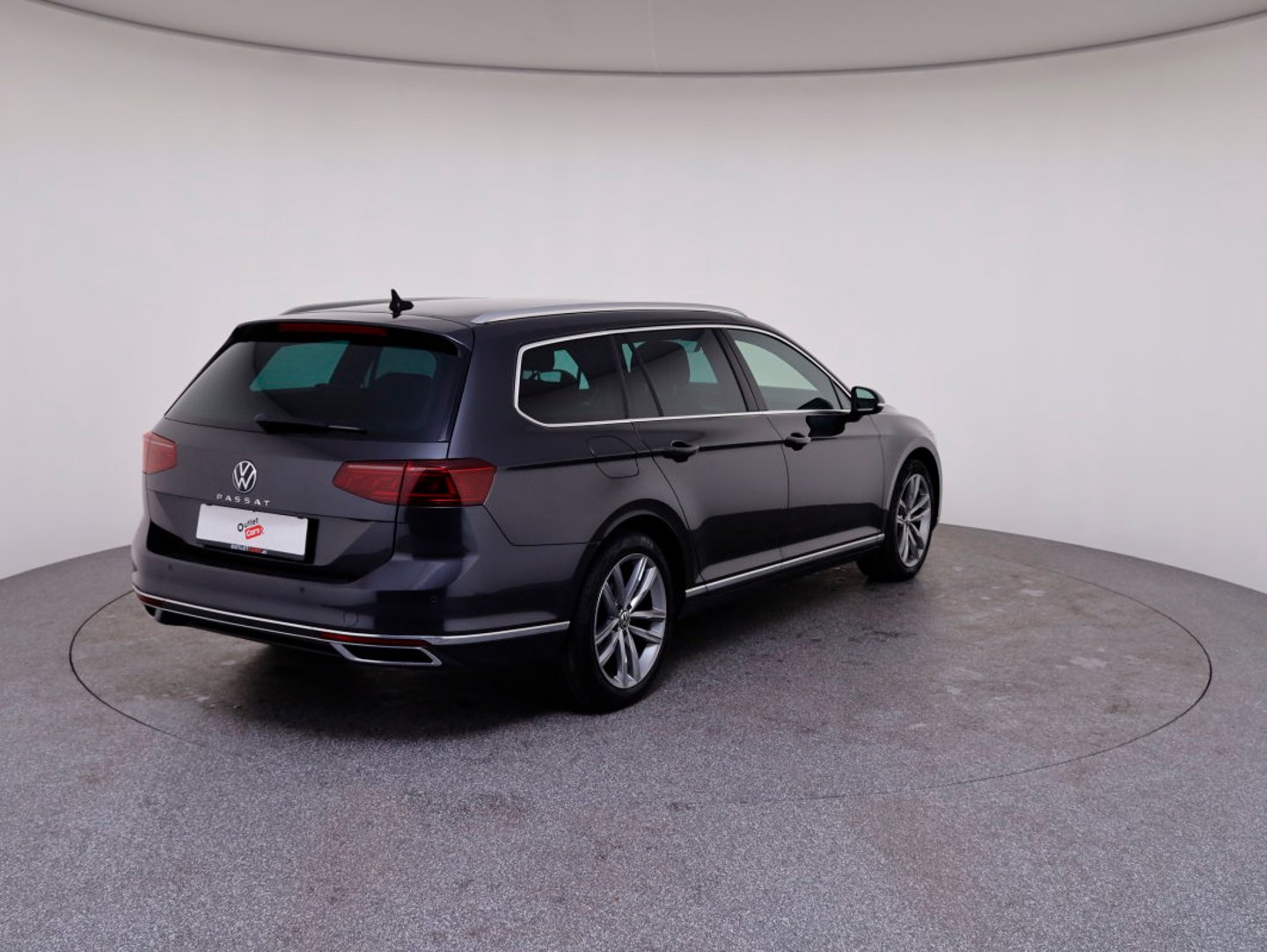 VW Passat Variant Elegance TDI DSG | Bild 2 von 21