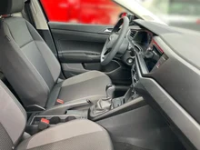 VW Taigo 4Me TSI in Deep Black Perleffekt