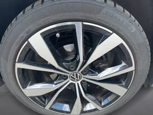 VW Taigo R-Line TSI DSG in Rauchgrau Metallic