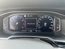 VW Taigo R-Line TSI DSG in Rauchgrau Metallic