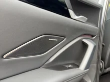 VW Tiguan R-Line TDI 4MOTION DSG in Delfingrau Metallic