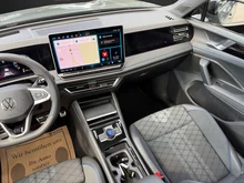 VW Tiguan R-Line TDI 4MOTION DSG in Delfingrau Metallic