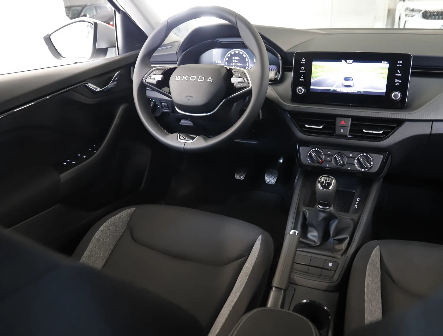 Bild eines Škoda Scala Essence TSI