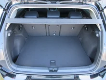 VW Golf Rabbit eHybrid DSG 150 kW in Grenadillschwarz Metallic