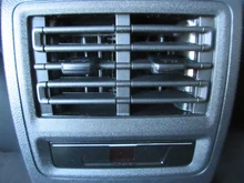 VW Golf Rabbit eHybrid DSG 150 kW in Grenadillschwarz Metallic
