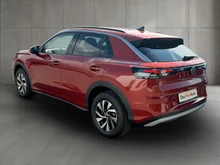 VW T-Roc Life eTSI DSG in Flame Red