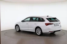 Škoda Octavia Combi Selection TDI DSG in Moon-Weiß Metallic