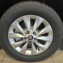 Thumbnail-Foto von Fahrzeug