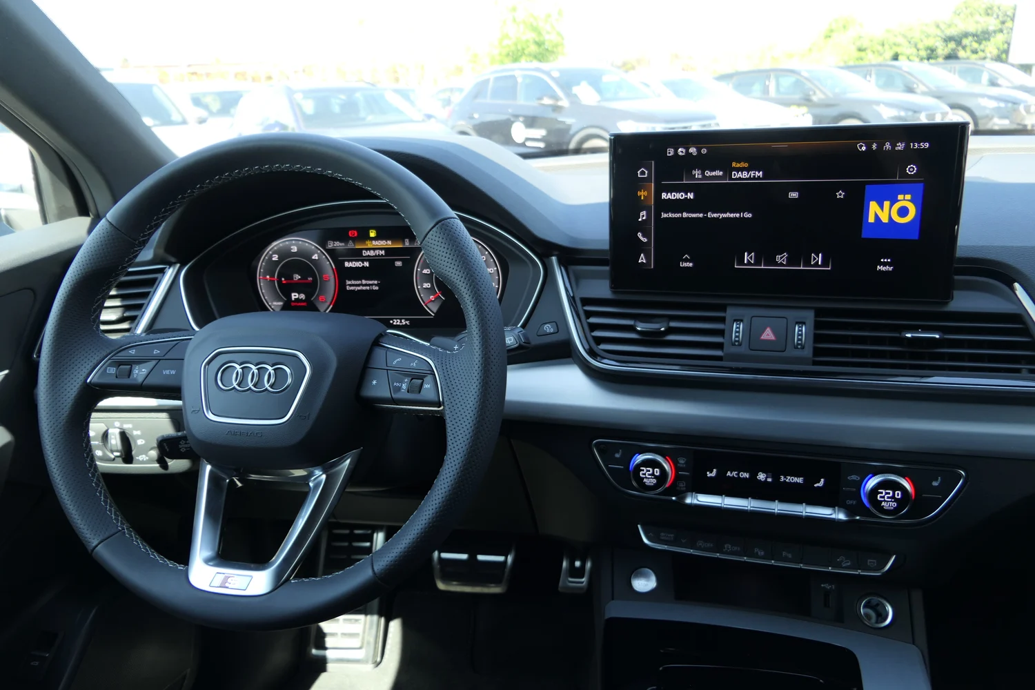Bild eines Audi Q5 40 TDI quattro intense