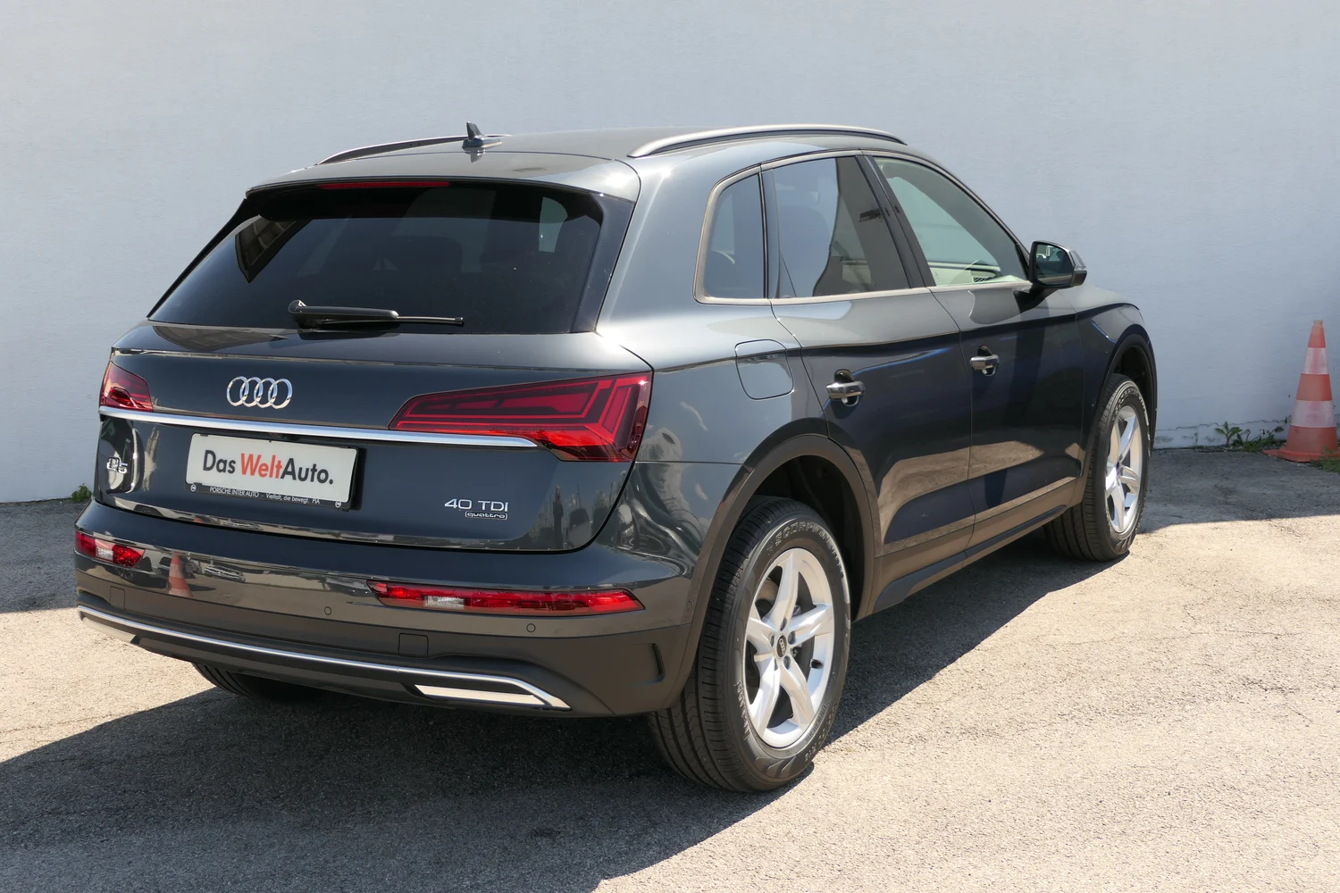 Bild eines Audi Q5 40 TDI quattro intense