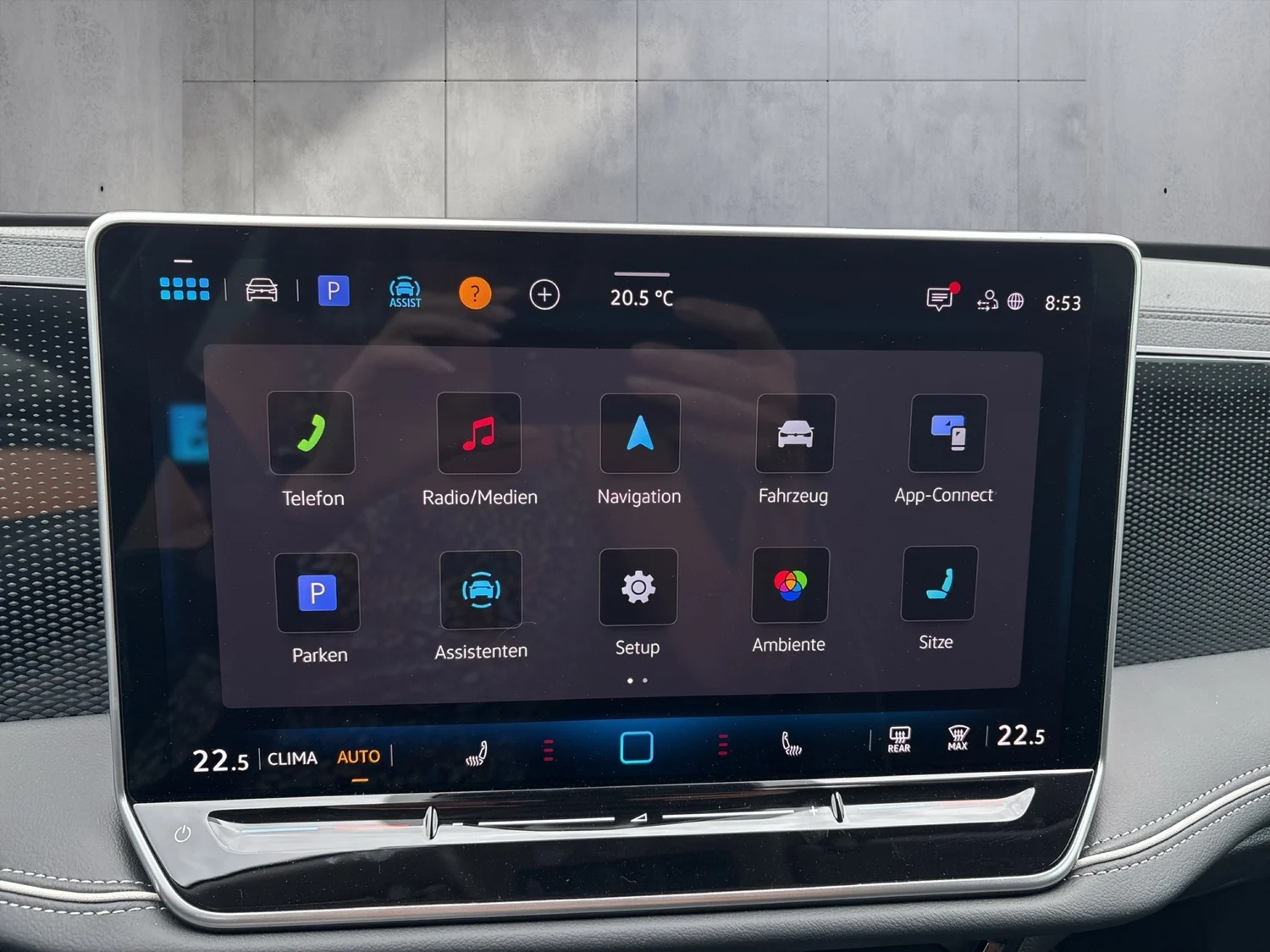 Bild eines VW Passat Variant Business eTSI DSG