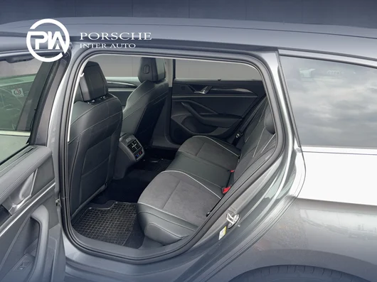 Bild eines VW Passat Variant Business eTSI DSG