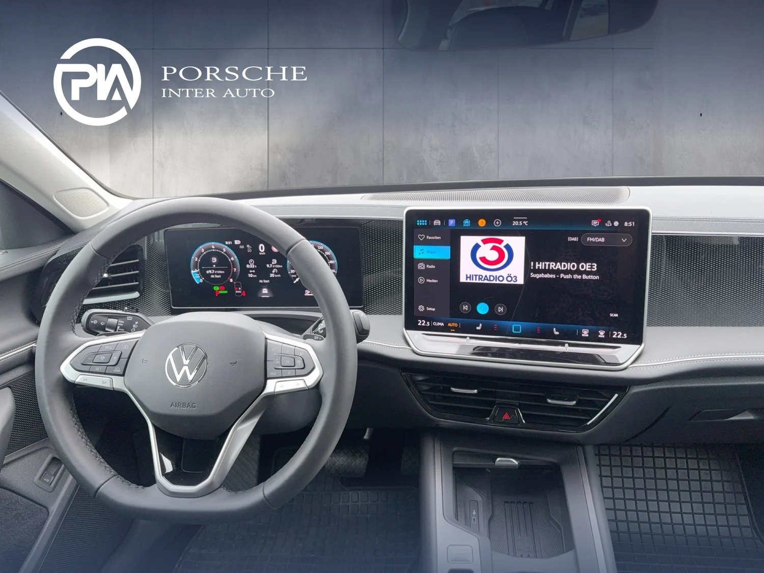 Bild eines VW Passat Variant Business eTSI DSG