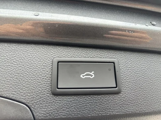 Bild eines VW Passat Variant Business eTSI DSG