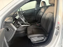 Audi A3 Sportback 30 TFSI in weiß